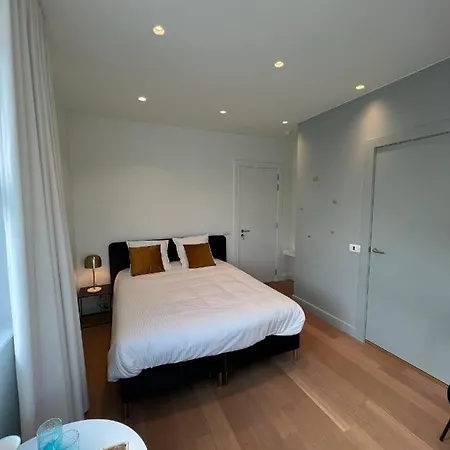 Tuss Bed & Breakfast *