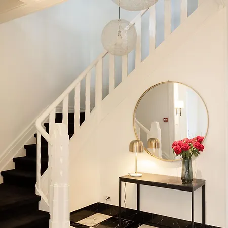 Tuss Bed & Breakfast Kortrijk